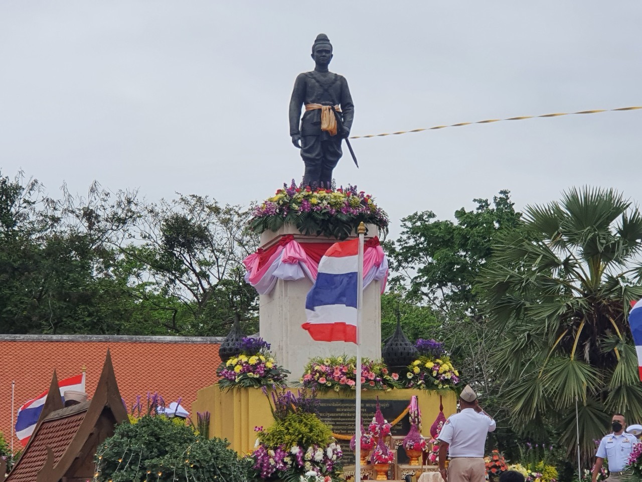 พิธีบวงสรวงพระเจ้าอู่ทอง